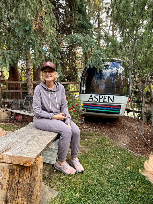 Powder Stack Trucker